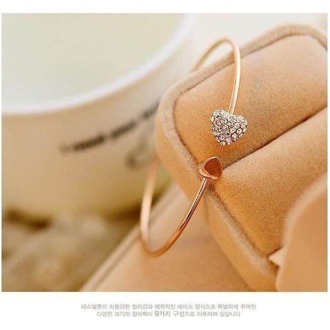 Elegantes Herzreif in Gold - Luxurelle-Shop