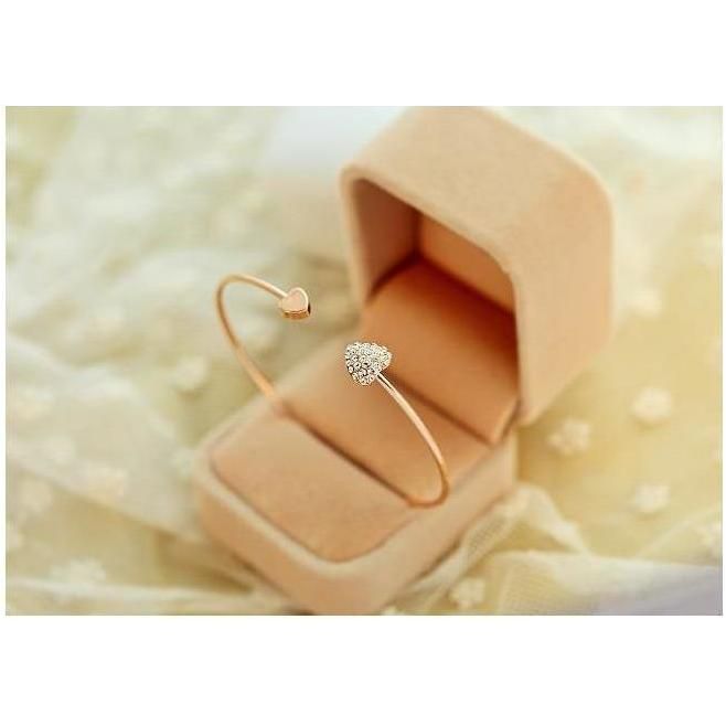 Elegantes Herzreif in Gold - Luxurelle-Shop